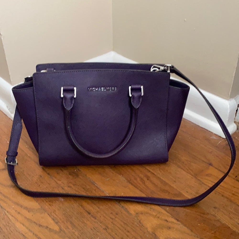 Michael Kors crossbody bag